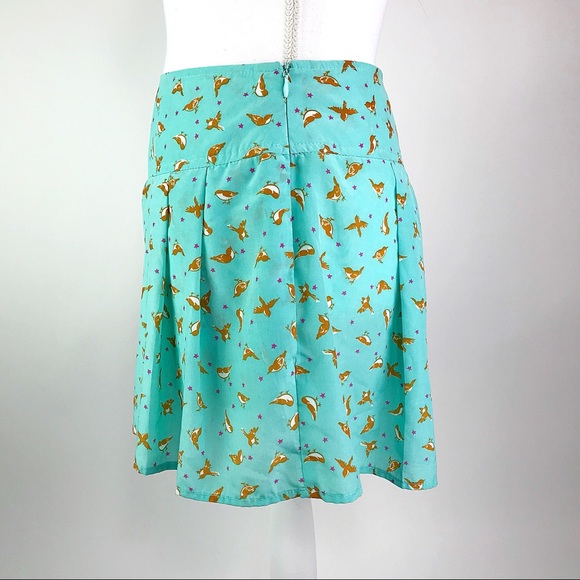 Flying Tomato Flowy Shorts Bird Star Detail - Picture 3 of 6